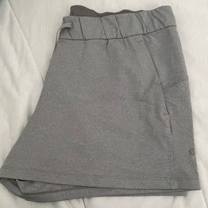 Lululemon on the fly shorts 5”